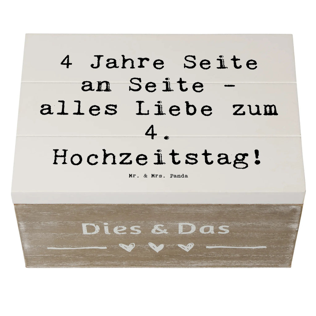 Holzkiste Spruch 4. Hochzeitstag Seidenhochzeit Holzkiste, Kiste, Schatzkiste, Truhe, Schatulle, XXL, Erinnerungsbox, Erinnerungskiste, Dekokiste, Aufbewahrungsbox, Geschenkbox, Geschenkdose, Hochzeit, Hochzeitsgeschenk, Ehe, Hochzeitsfeier, Trauung, Trauungsgeschenk, Hochzeitskarte, Verlobungsfeier, Verlobungsgeschenk, Hochzeitsgeschenkideen, Hochzeitsgeschenke für Brautpaar