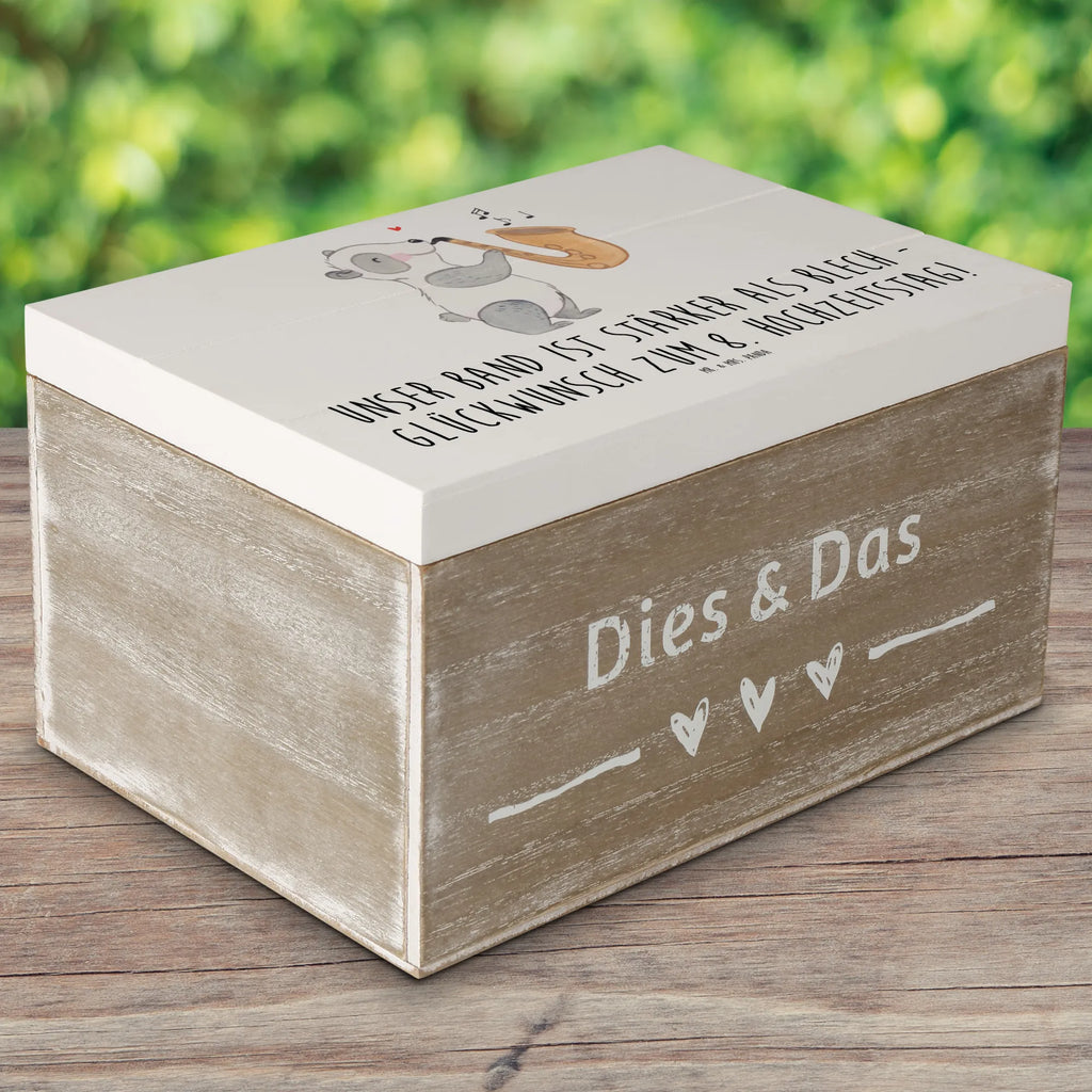 Holzkiste 8. Hochzeitstag Blechhochzeit Holzkiste, Kiste, Schatzkiste, Truhe, Schatulle, XXL, Erinnerungsbox, Erinnerungskiste, Dekokiste, Aufbewahrungsbox, Geschenkbox, Geschenkdose, Hochzeit, Hochzeitsgeschenk, Ehe, Hochzeitsfeier, Trauung, Trauungsgeschenk, Hochzeitskarte, Verlobungsfeier, Verlobungsgeschenk, Hochzeitsgeschenkideen, Hochzeitsgeschenke für Brautpaar