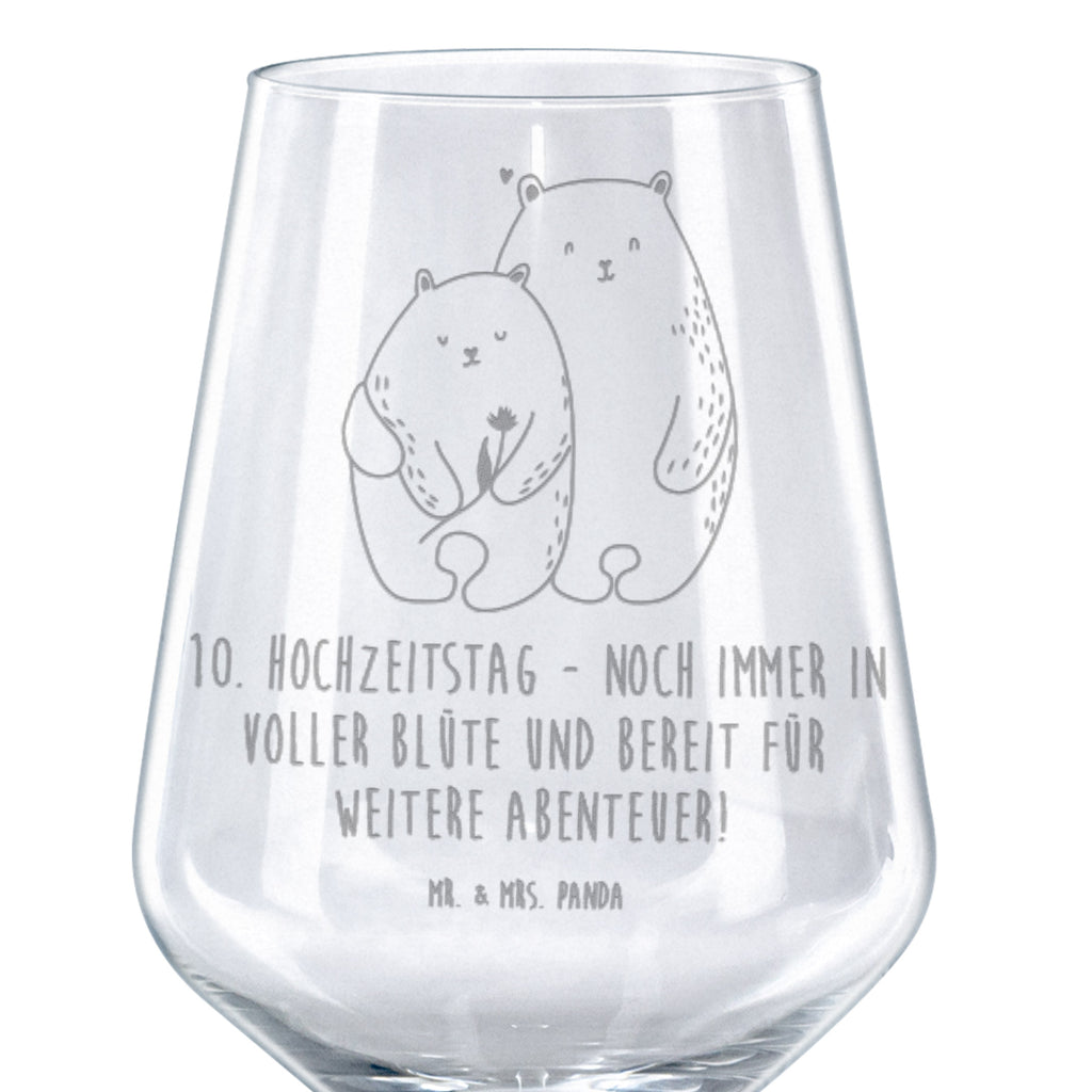 Rotwein Glas 10. Hochzeitstag - Noch immer in voller Blüte und bereit für weitere Abenteuer! Rotweinglas, Weinglas, Rotwein Glas, Weinglas mit Gravur, Geschenk für Weinliebhaber, Spülmaschinenfeste Weingläser, Hochwertige Weinaccessoires, Hochzeit, Hochzeitsgeschenk, Ehe, Hochzeitsfeier, Trauung, Trauungsgeschenk, Hochzeitskarte, Verlobungsfeier, Verlobungsgeschenk, Hochzeitsgeschenkideen, Hochzeitsgeschenke für Brautpaar