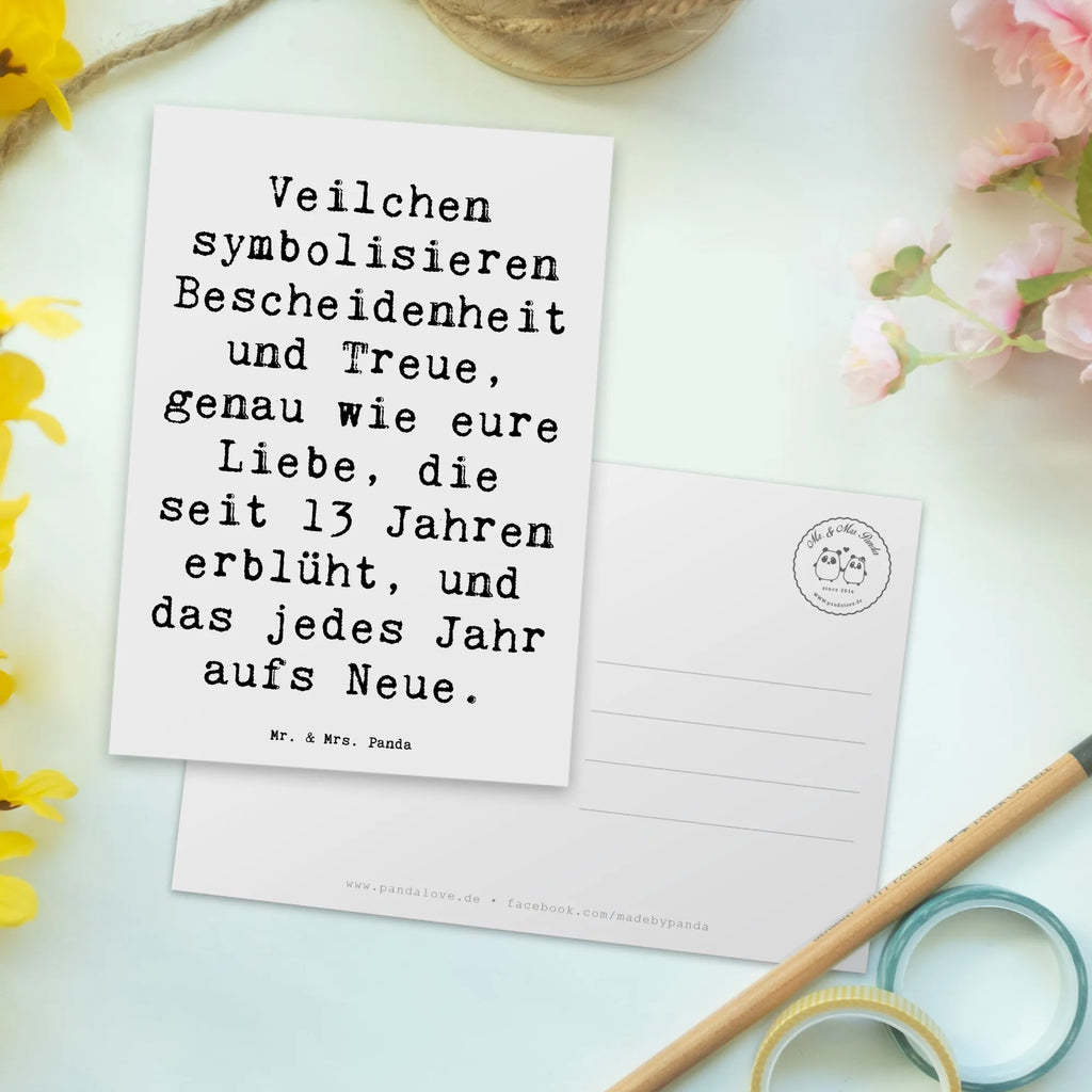 Postkarte Veilchen symbolisieren Bescheidenheit und Treue, genau wie eure Liebe, die seit 13 Jahren erblüht, und das jedes Jahr aufs Neue. Postkarte, Karte, Geschenkkarte, Grußkarte, Einladung, Ansichtskarte, Geburtstagskarte, Einladungskarte, Dankeskarte, Ansichtskarten, Einladung Geburtstag, Einladungskarten Geburtstag, Hochzeit, Hochzeitsgeschenk, Ehe, Hochzeitsfeier, Trauung, Trauungsgeschenk, Hochzeitskarte, Verlobungsfeier, Verlobungsgeschenk, Hochzeitsgeschenkideen, Hochzeitsgeschenke für Brautpaar