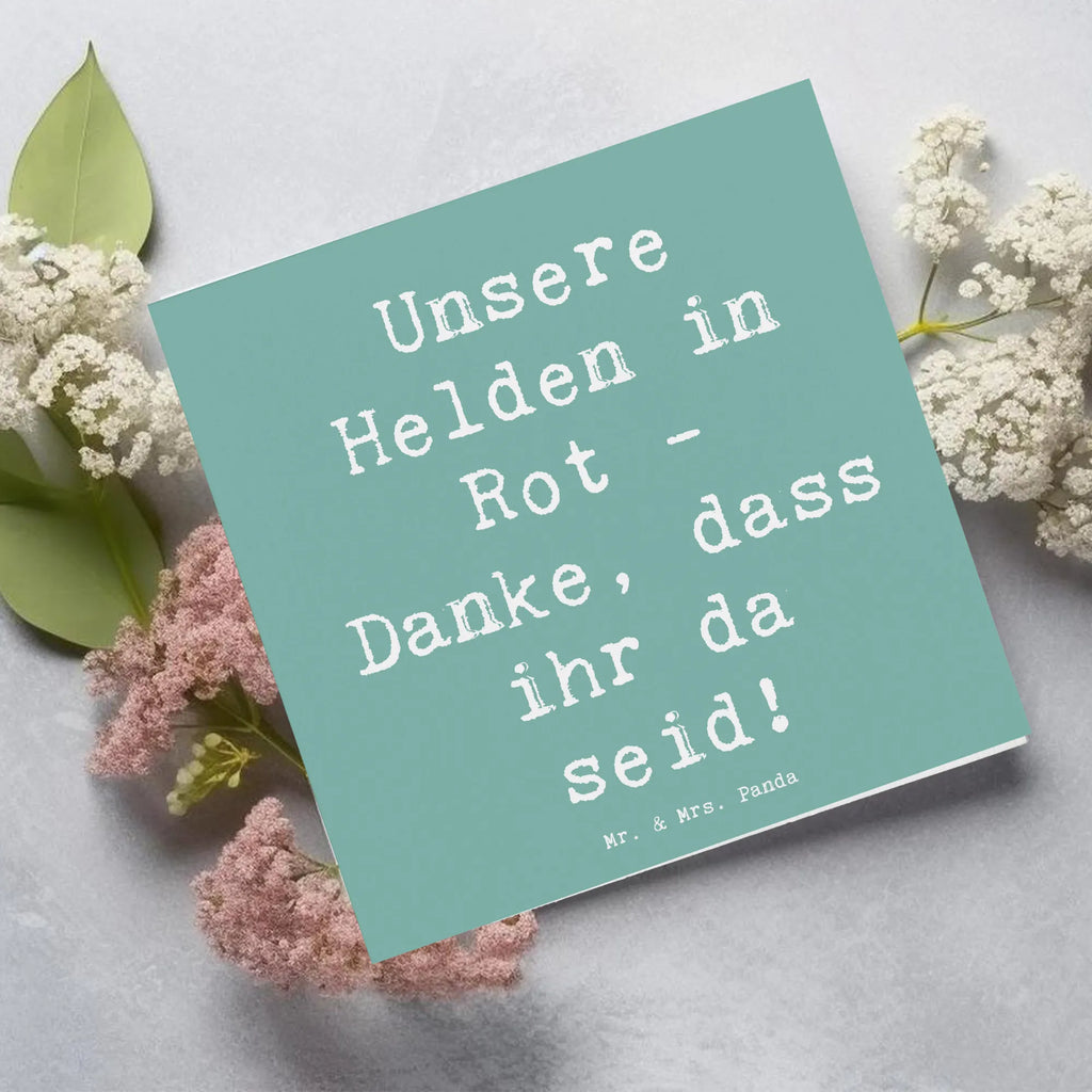 Deluxe Karte Unsere Helden in Rot - Danke, dass ihr da seid! Karte, Grußkarte, Klappkarte, Einladungskarte, Glückwunschkarte, Hochzeitskarte, Geburtstagskarte, Hochwertige Grußkarte, Hochwertige Klappkarte