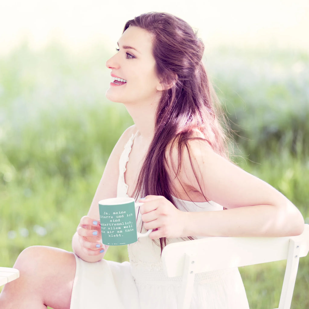 Tasse Spruch Gitarre Freund Tasse, Kaffeetasse, Teetasse, Becher, Kaffeebecher, Teebecher, Keramiktasse, Porzellantasse, Büro Tasse, Geschenk Tasse, Tasse Sprüche, Tasse Motive, Kaffeetassen, Tasse bedrucken, Designer Tasse, Cappuccino Tassen, Schöne Teetassen, Instrumente, Geschenke Musiker, Musikliebhaber