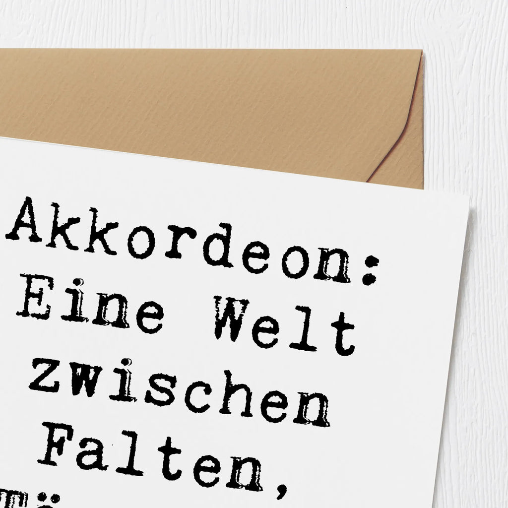 Deluxe Karte Spruch Akkordeon: Eine Welt zwischen Falten, Tönen und Geschichten. Karte, Grußkarte, Klappkarte, Einladungskarte, Glückwunschkarte, Hochzeitskarte, Geburtstagskarte, Hochwertige Grußkarte, Hochwertige Klappkarte, Instrumente, Geschenke Musiker, Musikliebhaber