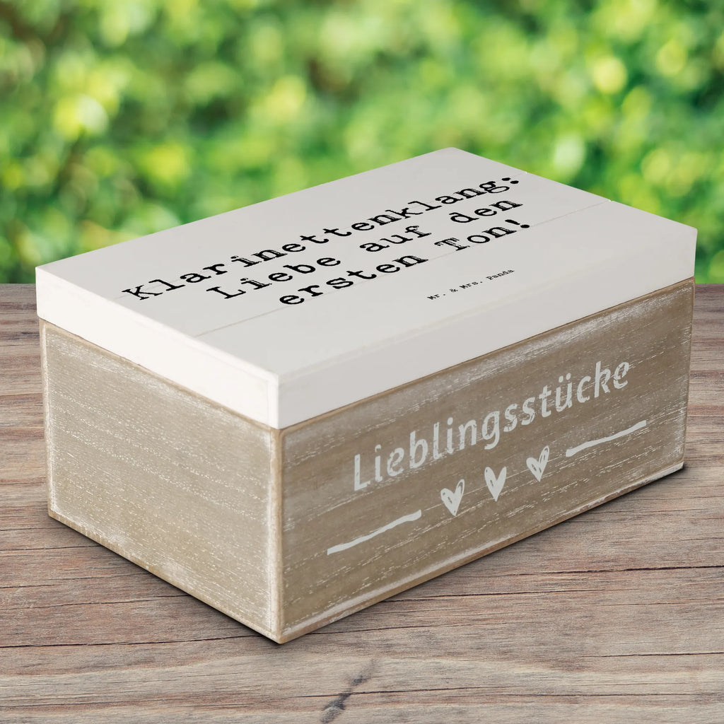 Holzkiste Spruch Klarinette Liebe Holzkiste, Kiste, Schatzkiste, Truhe, Schatulle, XXL, Erinnerungsbox, Erinnerungskiste, Dekokiste, Aufbewahrungsbox, Geschenkbox, Geschenkdose, Instrumente, Geschenke Musiker, Musikliebhaber