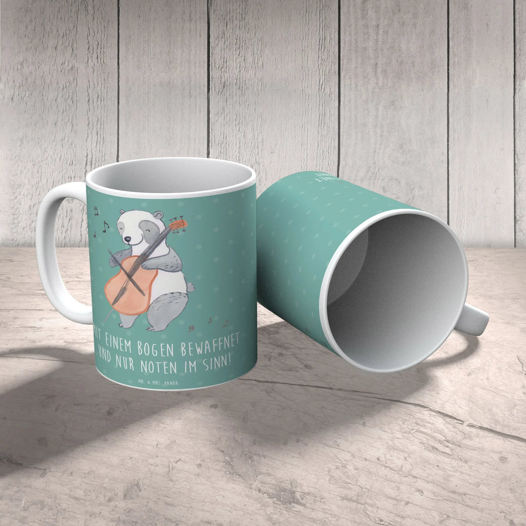 Mug Mit einem Bogen bewaffnet und nur Noten im Sinn! Tasse, Kaffeetasse, Teetasse, Becher, Kaffeebecher, Teebecher, Keramiktasse, Porzellantasse, Büro Tasse, Geschenk Tasse, Tasse Sprüche, Tasse Motive, Kaffeetassen, Tasse bedrucken, Designer Tasse, Cappuccino Tassen, Schöne Teetassen, Instrumente, Geschenke Musiker, Musikliebhaber