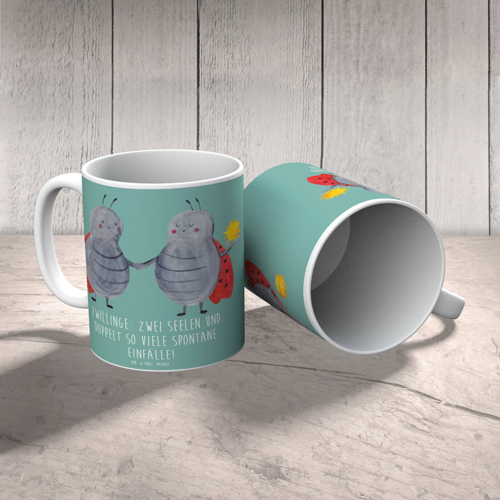 Tasse Zwillinge Abenteuer Tasse, Kaffeetasse, Teetasse, Becher, Kaffeebecher, Teebecher, Keramiktasse, Porzellantasse, Büro Tasse, Geschenk Tasse, Tasse Sprüche, Tasse Motive, Kaffeetassen, Tasse bedrucken, Designer Tasse, Cappuccino Tassen, Schöne Teetassen, Tierkreiszeichen, Sternzeichen, Horoskop, Astrologie, Aszendent