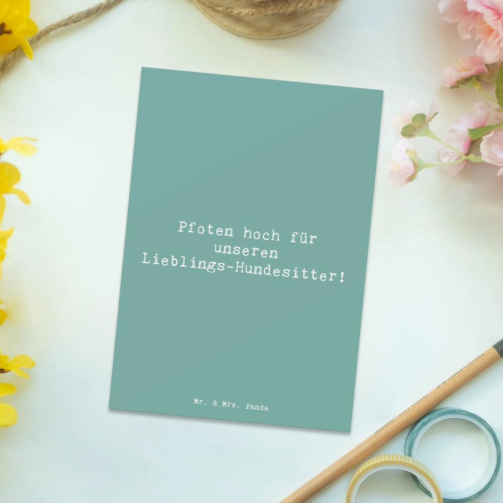 Postkarte Pfoten hoch für unseren Lieblings-Hundesitter! Postkarte, Karte, Geschenkkarte, Grußkarte, Einladung, Ansichtskarte, Geburtstagskarte, Einladungskarte, Dankeskarte, Ansichtskarten, Einladung Geburtstag, Einladungskarten Geburtstag