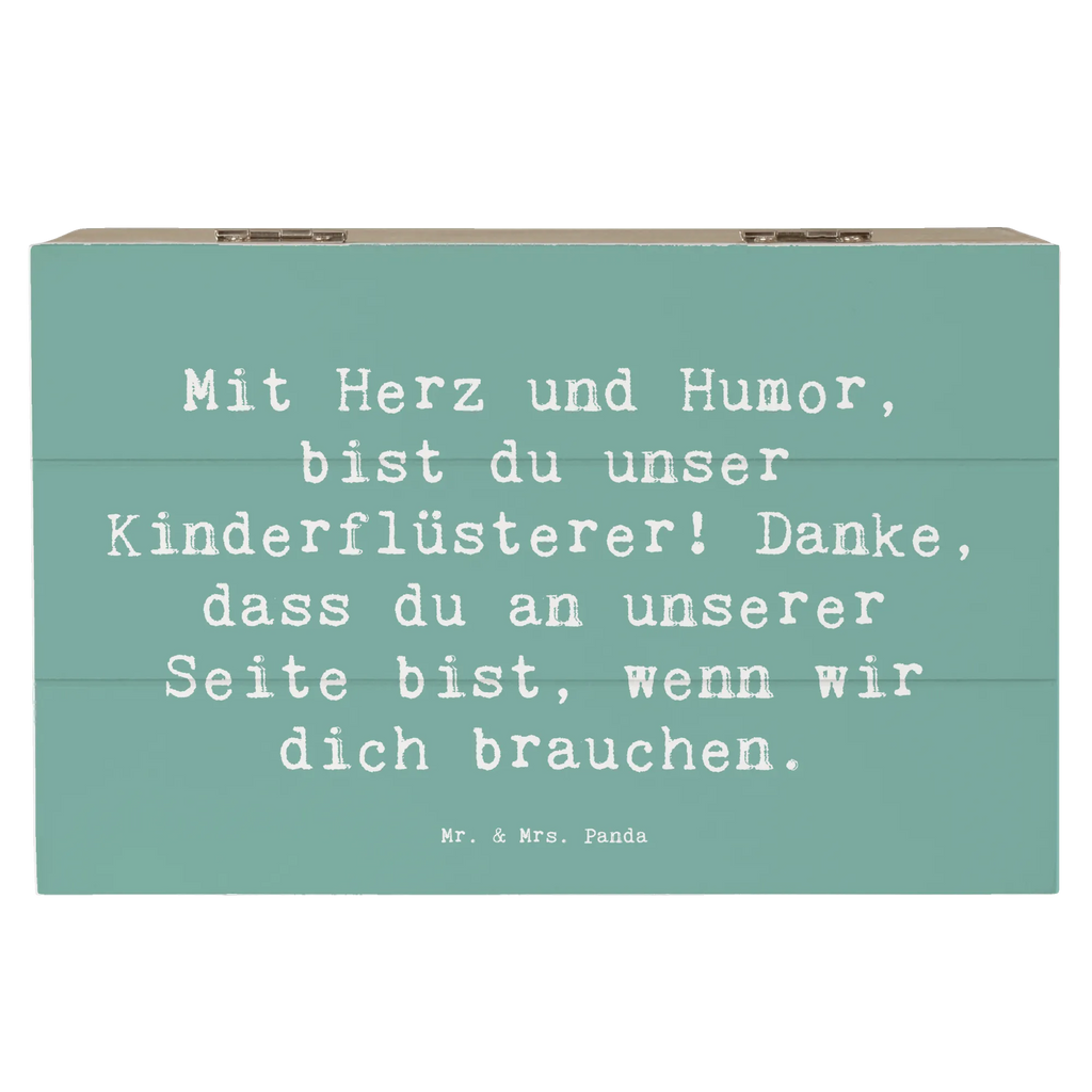 Holzkiste Mit Herz und Humor, bist du unser Kinderflüsterer! Danke, dass du an unserer Seite bist, wenn wir dich brauchen. Holzkiste, Kiste, Schatzkiste, Truhe, Schatulle, XXL, Erinnerungsbox, Erinnerungskiste, Dekokiste, Aufbewahrungsbox, Geschenkbox, Geschenkdose