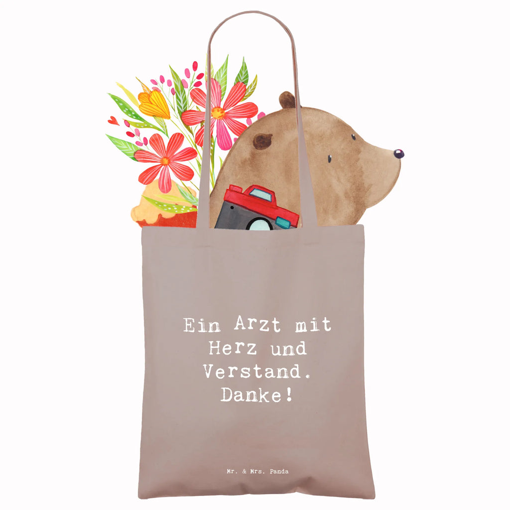 Tragetasche Ein Arzt mit Herz und Verstand. Danke! Beuteltasche, Beutel, Einkaufstasche, Jutebeutel, Stoffbeutel, Tasche, Shopper, Umhängetasche, Strandtasche, Schultertasche, Stofftasche, Tragetasche, Badetasche, Jutetasche, Einkaufstüte, Laptoptasche