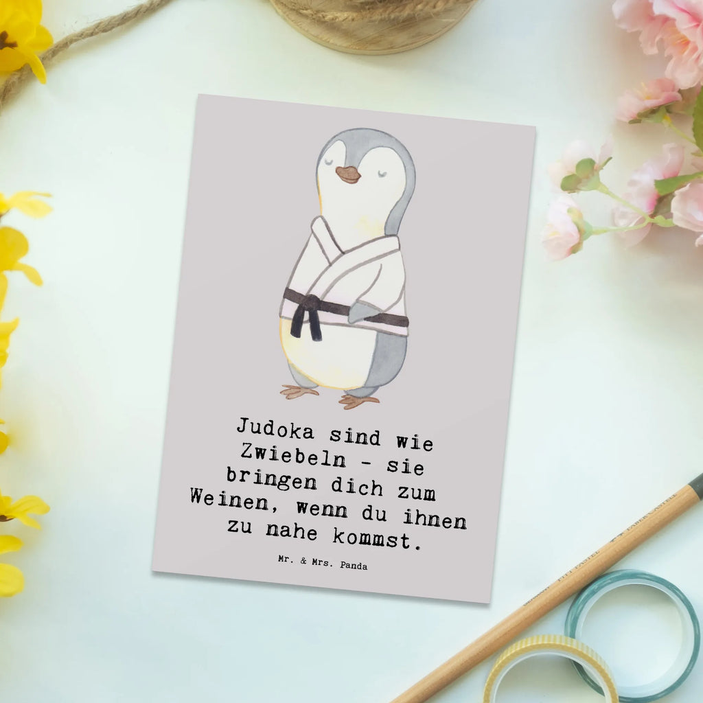 Postkarte Judo Zwiebel Postkarte, Karte, Geschenkkarte, Grußkarte, Einladung, Ansichtskarte, Geburtstagskarte, Einladungskarte, Dankeskarte, Ansichtskarten, Einladung Geburtstag, Einladungskarten Geburtstag, Geschenk, Sport, Sportart, Hobby, Schenken, Danke, Dankeschön, Auszeichnung, Gewinn, Sportler