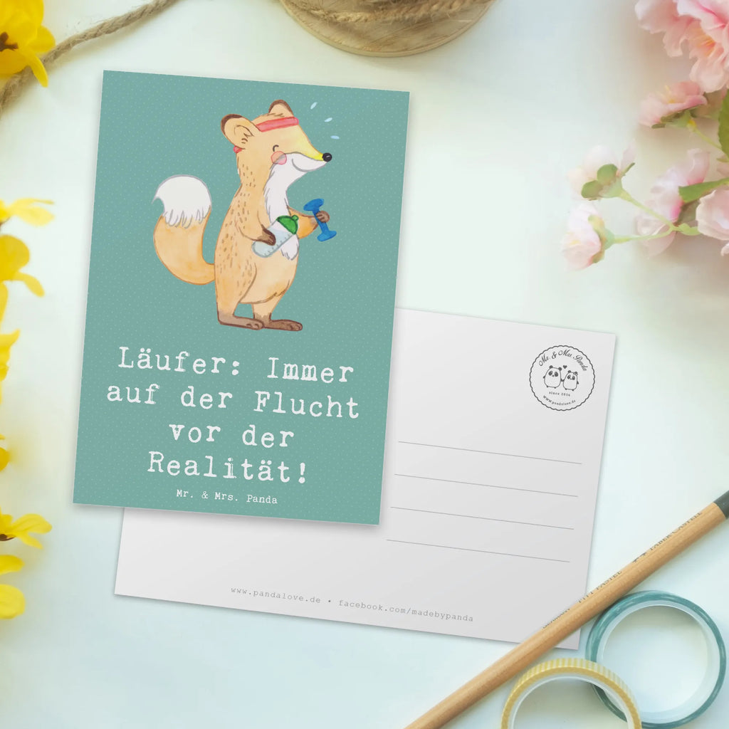 Postkarte Laufen Realitätsflucht Postkarte, Karte, Geschenkkarte, Grußkarte, Einladung, Ansichtskarte, Geburtstagskarte, Einladungskarte, Dankeskarte, Ansichtskarten, Einladung Geburtstag, Einladungskarten Geburtstag, Geschenk, Sport, Sportart, Hobby, Schenken, Danke, Dankeschön, Auszeichnung, Gewinn, Sportler