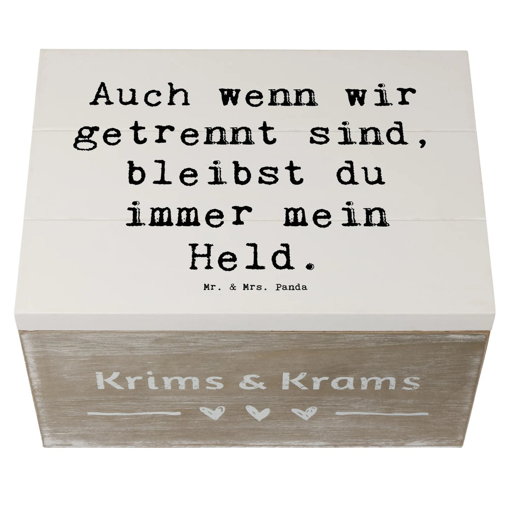 Holzkiste Spruch Trennung von den Eltern Held Holzkiste, Kiste, Schatzkiste, Truhe, Schatulle, XXL, Erinnerungsbox, Erinnerungskiste, Dekokiste, Aufbewahrungsbox, Geschenkbox, Geschenkdose