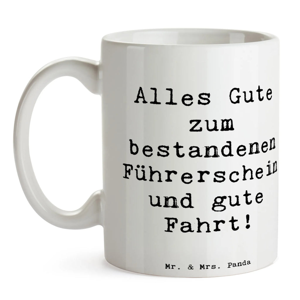 Tasse Spruch Erste Erfahrungen im Straßenverkehr Tasse, Kaffeetasse, Teetasse, Becher, Kaffeebecher, Teebecher, Keramiktasse, Porzellantasse, Büro Tasse, Geschenk Tasse, Tasse Sprüche, Tasse Motive, Kaffeetassen, Tasse bedrucken, Designer Tasse, Cappuccino Tassen, Schöne Teetassen