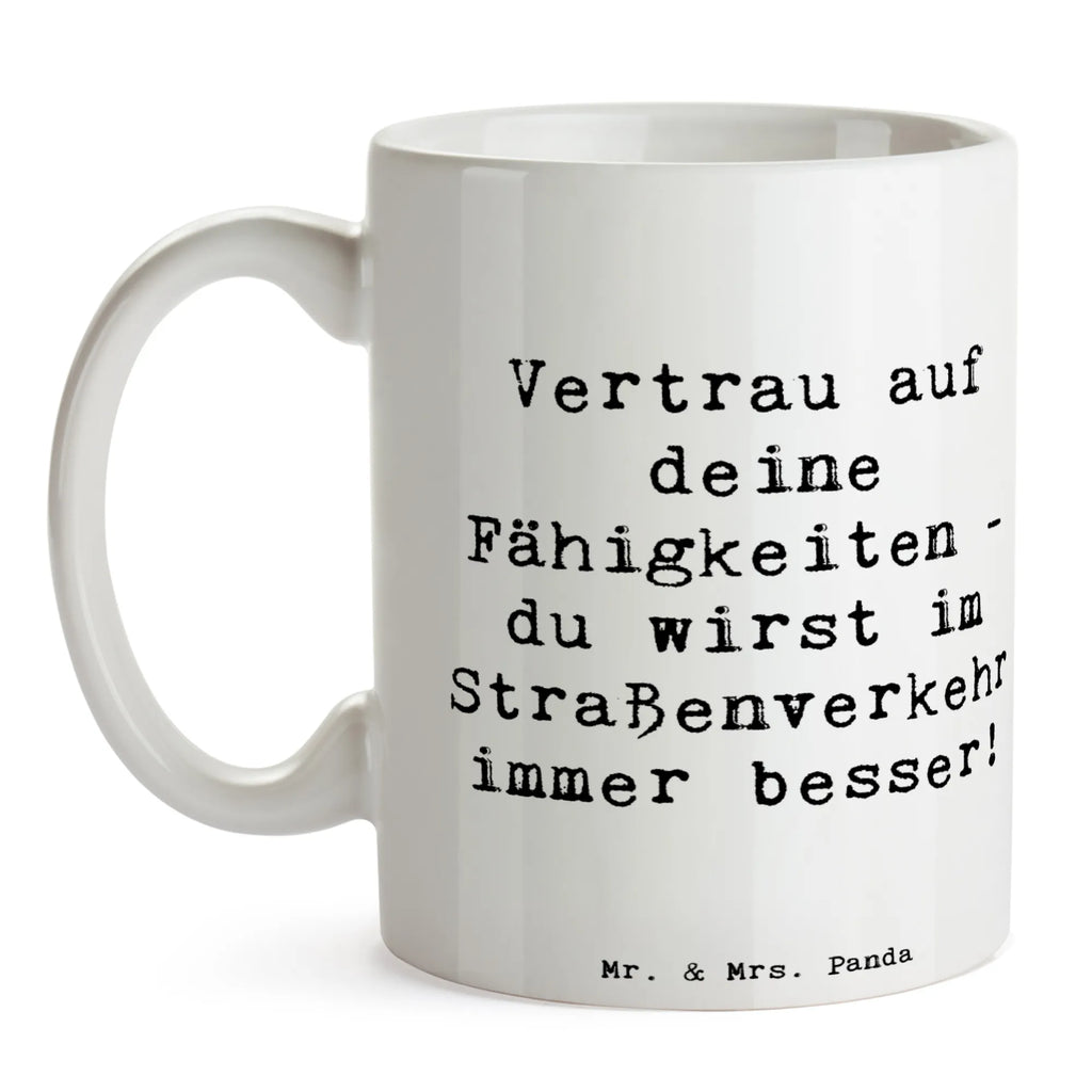 Tasse Spruch Erste Erfahrungen im Straßenverkehr machen Tasse, Kaffeetasse, Teetasse, Becher, Kaffeebecher, Teebecher, Keramiktasse, Porzellantasse, Büro Tasse, Geschenk Tasse, Tasse Sprüche, Tasse Motive, Kaffeetassen, Tasse bedrucken, Designer Tasse, Cappuccino Tassen, Schöne Teetassen