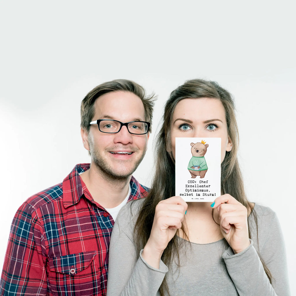 Postcard CEO: Chef Exzellenter Optimismus, selbst im Sturm! Postkarte, Karte, Geschenkkarte, Grußkarte, Einladung, Ansichtskarte, Geburtstagskarte, Einladungskarte, Dankeskarte, Ansichtskarten, Einladung Geburtstag, Einladungskarten Geburtstag, Beruf, Ausbildung, Jubiläum, Abschied, Rente, Kollege, Kollegin, Geschenk, Schenken, Arbeitskollege, Mitarbeiter, Firma, Danke, Dankeschön