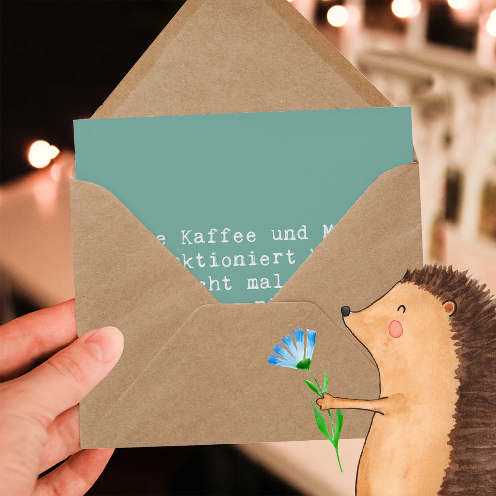 Deluxe Card Saying Ohne Kaffee und Magie funktioniert hier nicht mal das Kundensupport-Telefon! Karte, Grußkarte, Klappkarte, Einladungskarte, Glückwunschkarte, Hochzeitskarte, Geburtstagskarte, Hochwertige Grußkarte, Hochwertige Klappkarte, Beruf, Ausbildung, Jubiläum, Abschied, Rente, Kollege, Kollegin, Geschenk, Schenken, Arbeitskollege, Mitarbeiter, Firma, Danke, Dankeschön