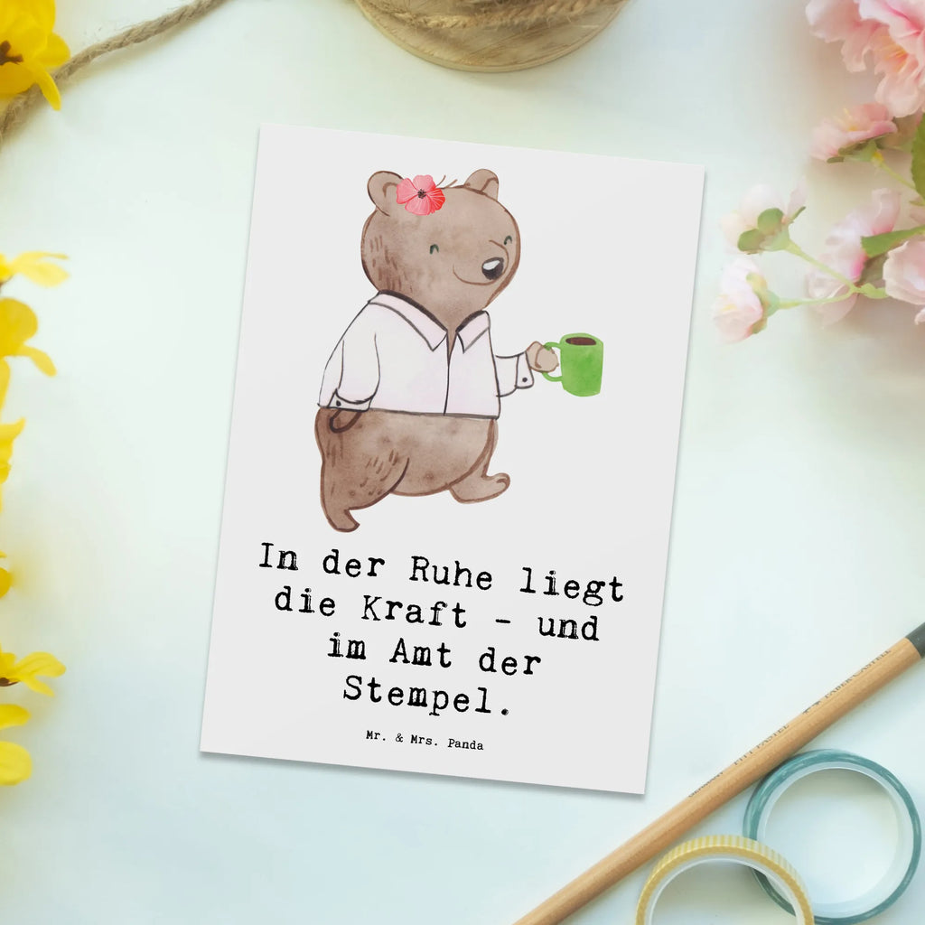 Postkarte Beamtin Kraft Postkarte, Karte, Geschenkkarte, Grußkarte, Einladung, Ansichtskarte, Geburtstagskarte, Einladungskarte, Dankeskarte, Ansichtskarten, Einladung Geburtstag, Einladungskarten Geburtstag, Beruf, Ausbildung, Jubiläum, Abschied, Rente, Kollege, Kollegin, Geschenk, Schenken, Arbeitskollege, Mitarbeiter, Firma, Danke, Dankeschön