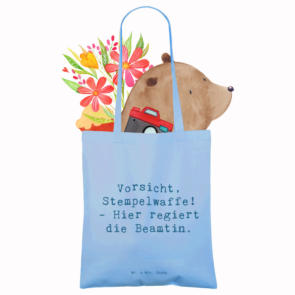 Tragetasche Spruch Beamtin Stempelwaffe Beuteltasche, Beutel, Einkaufstasche, Jutebeutel, Stoffbeutel, Tasche, Shopper, Umhängetasche, Strandtasche, Schultertasche, Stofftasche, Tragetasche, Badetasche, Jutetasche, Einkaufstüte, Laptoptasche, Beruf, Ausbildung, Jubiläum, Abschied, Rente, Kollege, Kollegin, Geschenk, Schenken, Arbeitskollege, Mitarbeiter, Firma, Danke, Dankeschön