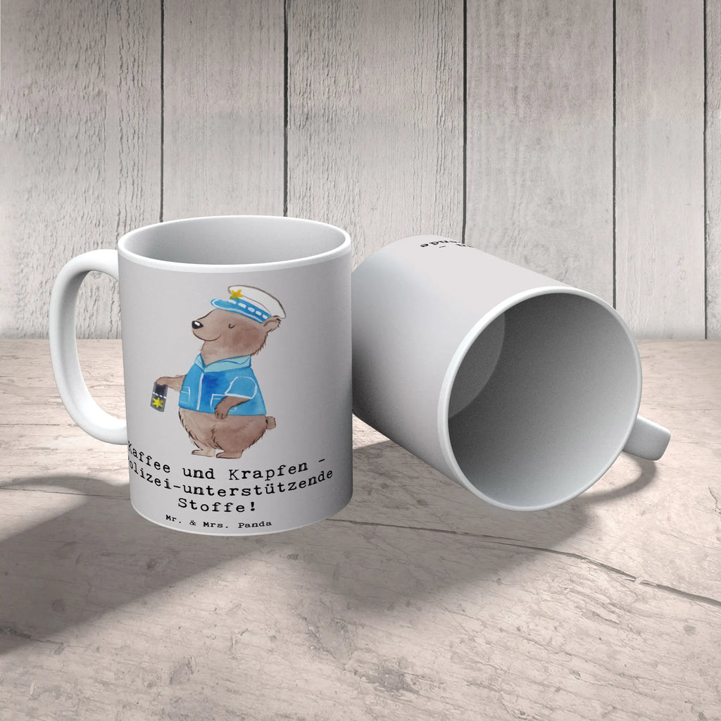 Tasse Polizist Kaffee Krapfen Tasse, Kaffeetasse, Teetasse, Becher, Kaffeebecher, Teebecher, Keramiktasse, Porzellantasse, Büro Tasse, Geschenk Tasse, Tasse Sprüche, Tasse Motive, Kaffeetassen, Tasse bedrucken, Designer Tasse, Cappuccino Tassen, Schöne Teetassen, Beruf, Ausbildung, Jubiläum, Abschied, Rente, Kollege, Kollegin, Geschenk, Schenken, Arbeitskollege, Mitarbeiter, Firma, Danke, Dankeschön