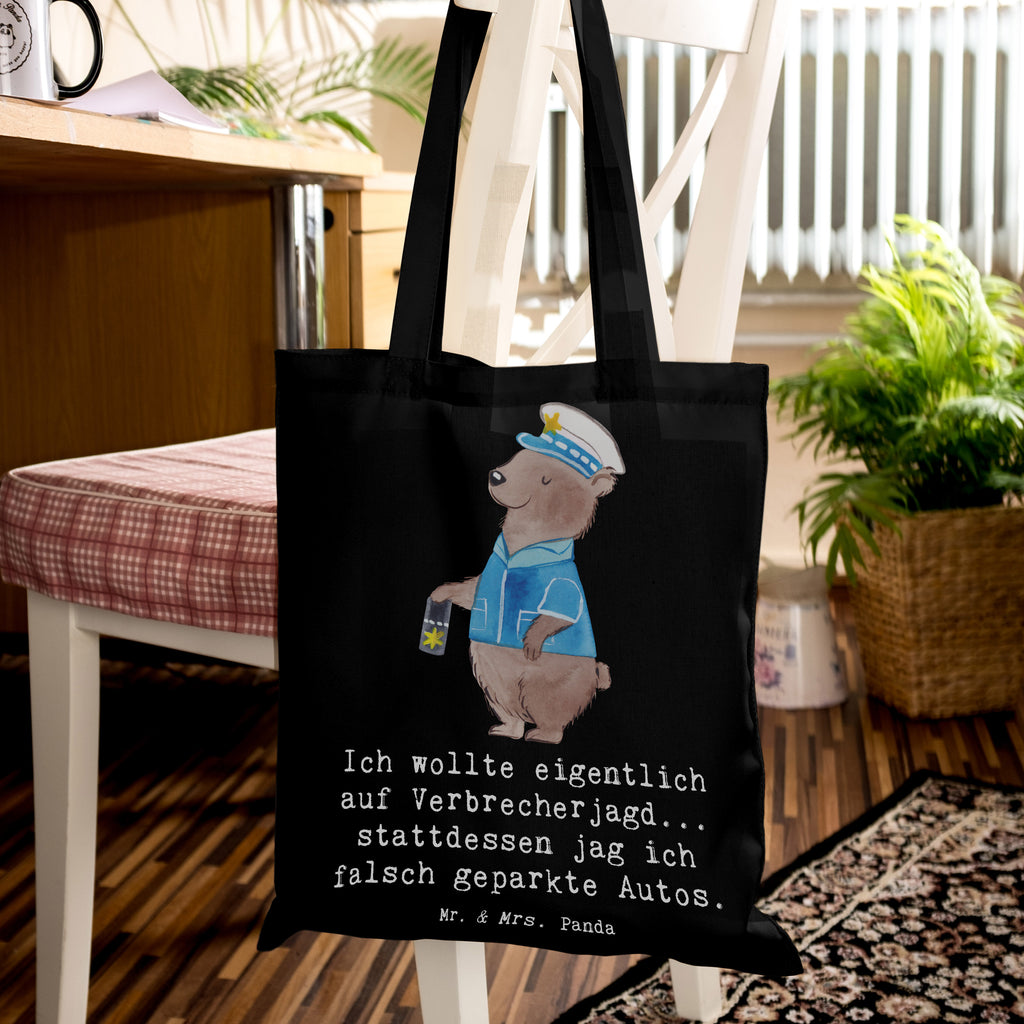 Tragetasche Polizist im Alltag Beuteltasche, Beutel, Einkaufstasche, Jutebeutel, Stoffbeutel, Tasche, Shopper, Umhängetasche, Strandtasche, Schultertasche, Stofftasche, Tragetasche, Badetasche, Jutetasche, Einkaufstüte, Laptoptasche, Beruf, Ausbildung, Jubiläum, Abschied, Rente, Kollege, Kollegin, Geschenk, Schenken, Arbeitskollege, Mitarbeiter, Firma, Danke, Dankeschön