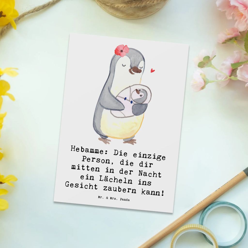 Postkarte Hebamme Lächeln Postkarte, Karte, Geschenkkarte, Grußkarte, Einladung, Ansichtskarte, Geburtstagskarte, Einladungskarte, Dankeskarte, Ansichtskarten, Einladung Geburtstag, Einladungskarten Geburtstag, Beruf, Ausbildung, Jubiläum, Abschied, Rente, Kollege, Kollegin, Geschenk, Schenken, Arbeitskollege, Mitarbeiter, Firma, Danke, Dankeschön