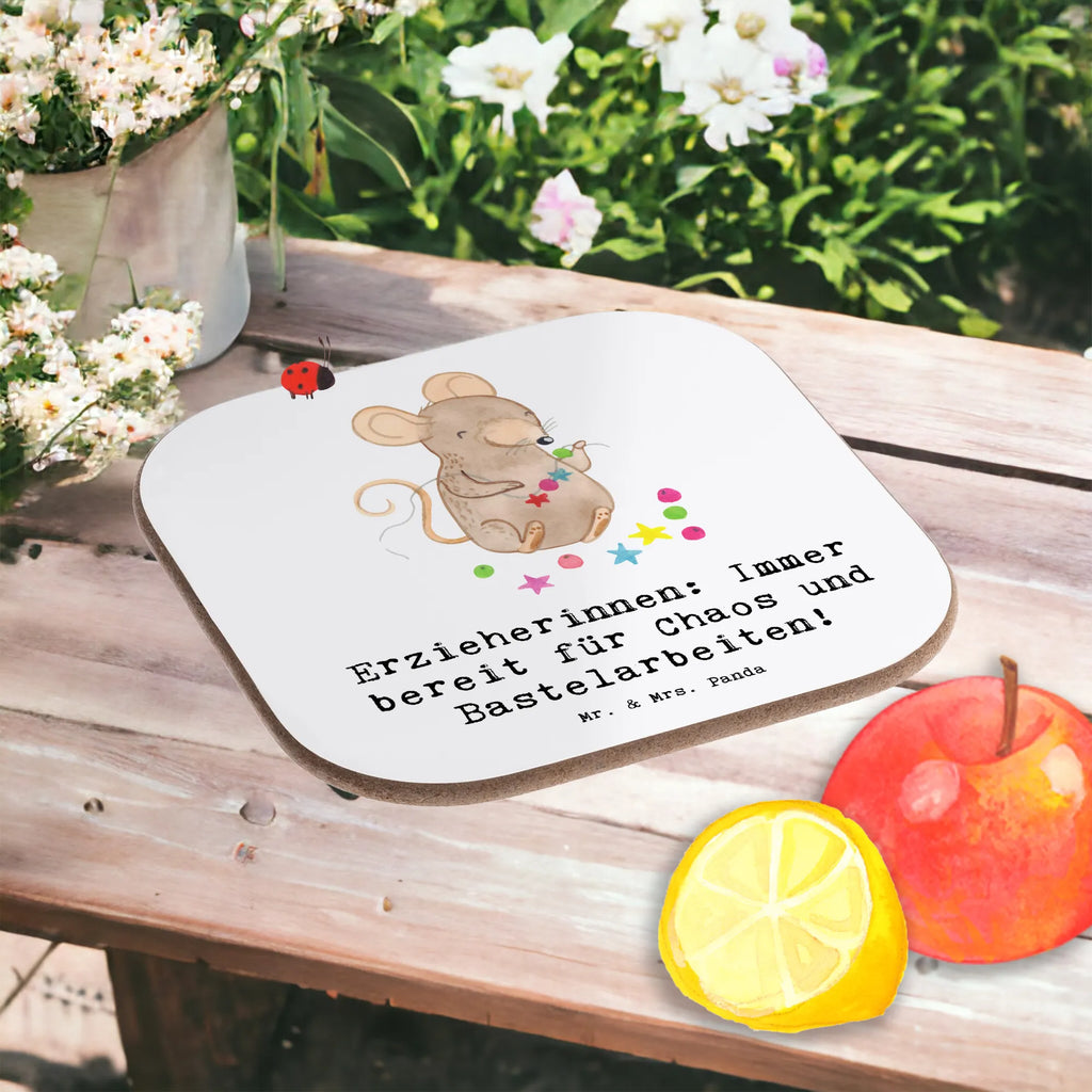 Square coaster Erzieherinnen: Immer bereit für Chaos und Bastelarbeiten! Untersetzer, Bierdeckel, Glasuntersetzer, Untersetzer Gläser, Getränkeuntersetzer, Untersetzer aus Holz, Untersetzer für Gläser, Korkuntersetzer, Untersetzer Holz, Holzuntersetzer, Tassen Untersetzer, Untersetzer Design, Beruf, Ausbildung, Jubiläum, Abschied, Rente, Kollege, Kollegin, Geschenk, Schenken, Arbeitskollege, Mitarbeiter, Firma, Danke, Dankeschön
