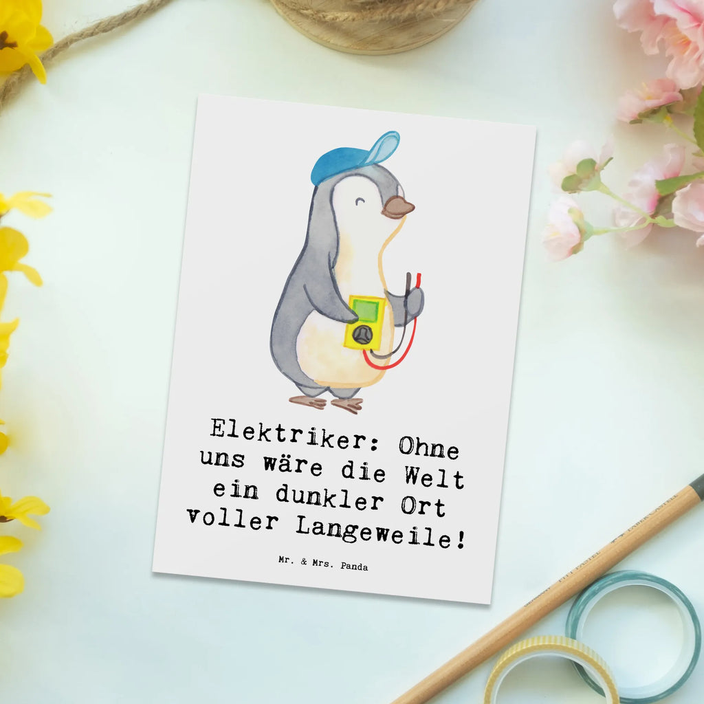 Postkarte Elektriker Helden Postkarte, Karte, Geschenkkarte, Grußkarte, Einladung, Ansichtskarte, Geburtstagskarte, Einladungskarte, Dankeskarte, Ansichtskarten, Einladung Geburtstag, Einladungskarten Geburtstag, Beruf, Ausbildung, Jubiläum, Abschied, Rente, Kollege, Kollegin, Geschenk, Schenken, Arbeitskollege, Mitarbeiter, Firma, Danke, Dankeschön