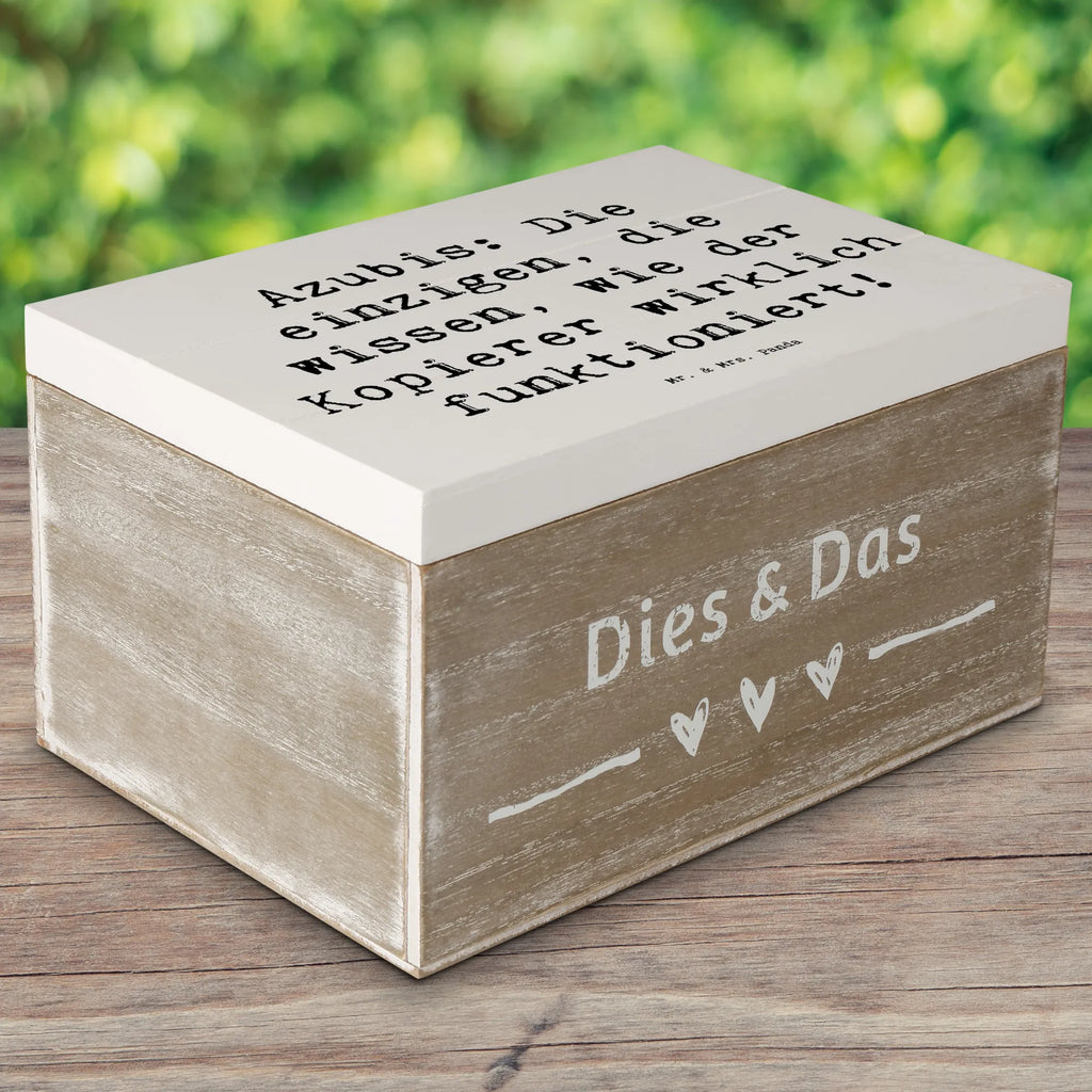 Holzkiste Spruch Auszubildende Kopierer Holzkiste, Kiste, Schatzkiste, Truhe, Schatulle, XXL, Erinnerungsbox, Erinnerungskiste, Dekokiste, Aufbewahrungsbox, Geschenkbox, Geschenkdose, Beruf, Ausbildung, Jubiläum, Abschied, Rente, Kollege, Kollegin, Geschenk, Schenken, Arbeitskollege, Mitarbeiter, Firma, Danke, Dankeschön