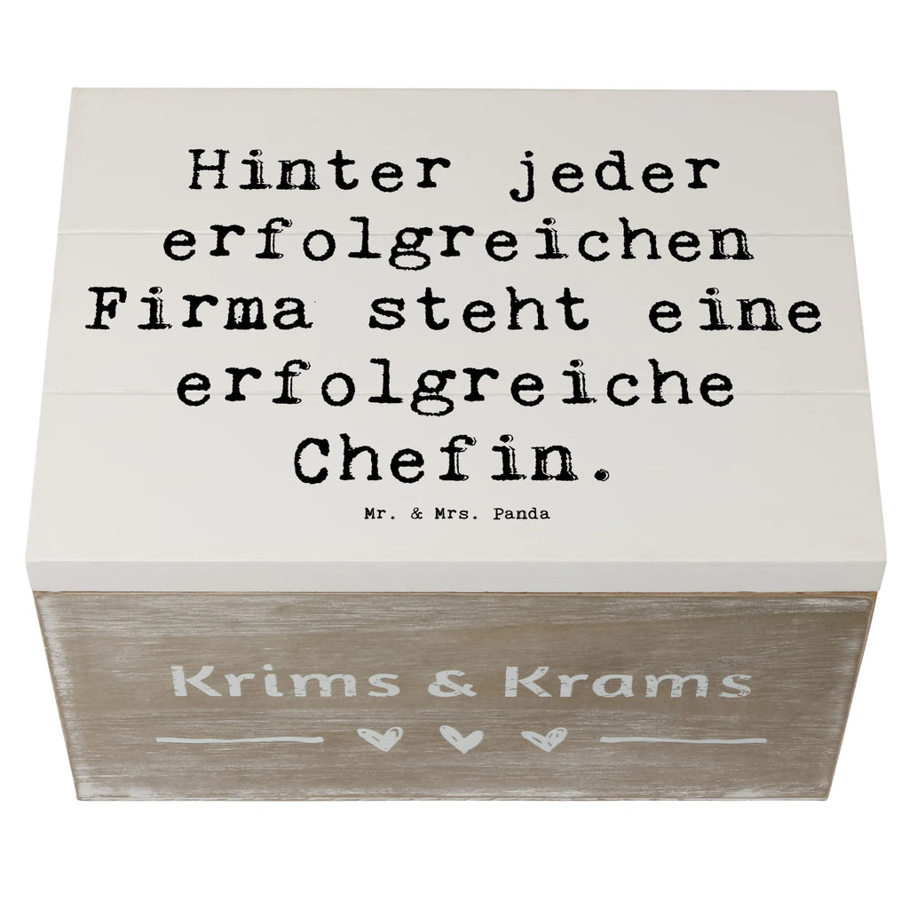 Holzkiste Spruch Hinter jeder erfolgreichen Firma steht eine erfolgreiche Chefin. Holzkiste, Kiste, Schatzkiste, Truhe, Schatulle, XXL, Erinnerungsbox, Erinnerungskiste, Dekokiste, Aufbewahrungsbox, Geschenkbox, Geschenkdose, Beruf, Ausbildung, Jubiläum, Abschied, Rente, Kollege, Kollegin, Geschenk, Schenken, Arbeitskollege, Mitarbeiter, Firma, Danke, Dankeschön