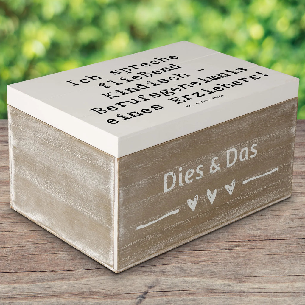 Holzkiste Spruch Erzieher Kindisch Holzkiste, Kiste, Schatzkiste, Truhe, Schatulle, XXL, Erinnerungsbox, Erinnerungskiste, Dekokiste, Aufbewahrungsbox, Geschenkbox, Geschenkdose, Beruf, Ausbildung, Jubiläum, Abschied, Rente, Kollege, Kollegin, Geschenk, Schenken, Arbeitskollege, Mitarbeiter, Firma, Danke, Dankeschön