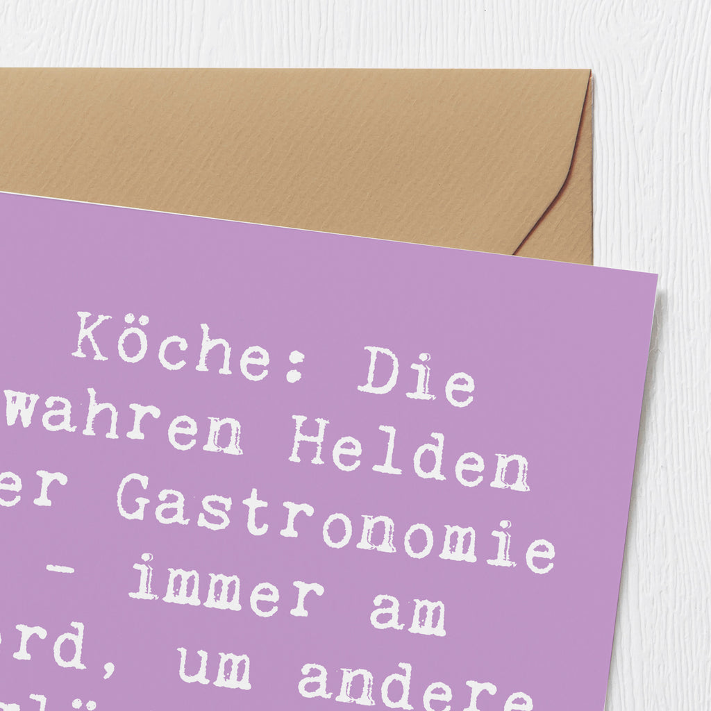 Deluxe Karte Spruch Köche: Die wahren Helden der Gastronomie - immer am Herd, um andere glücklich zu machen! Karte, Grußkarte, Klappkarte, Einladungskarte, Glückwunschkarte, Hochzeitskarte, Geburtstagskarte, Hochwertige Grußkarte, Hochwertige Klappkarte, Beruf, Ausbildung, Jubiläum, Abschied, Rente, Kollege, Kollegin, Geschenk, Schenken, Arbeitskollege, Mitarbeiter, Firma, Danke, Dankeschön