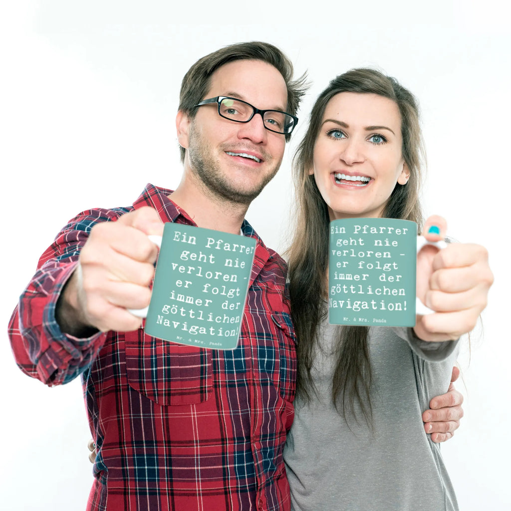 Tasse Spruch Ein Pfarrer geht nie verloren - er folgt immer der göttlichen Navigation! Tasse, Kaffeetasse, Teetasse, Becher, Kaffeebecher, Teebecher, Keramiktasse, Porzellantasse, Büro Tasse, Geschenk Tasse, Tasse Sprüche, Tasse Motive, Kaffeetassen, Tasse bedrucken, Designer Tasse, Cappuccino Tassen, Schöne Teetassen, Beruf, Ausbildung, Jubiläum, Abschied, Rente, Kollege, Kollegin, Geschenk, Schenken, Arbeitskollege, Mitarbeiter, Firma, Danke, Dankeschön