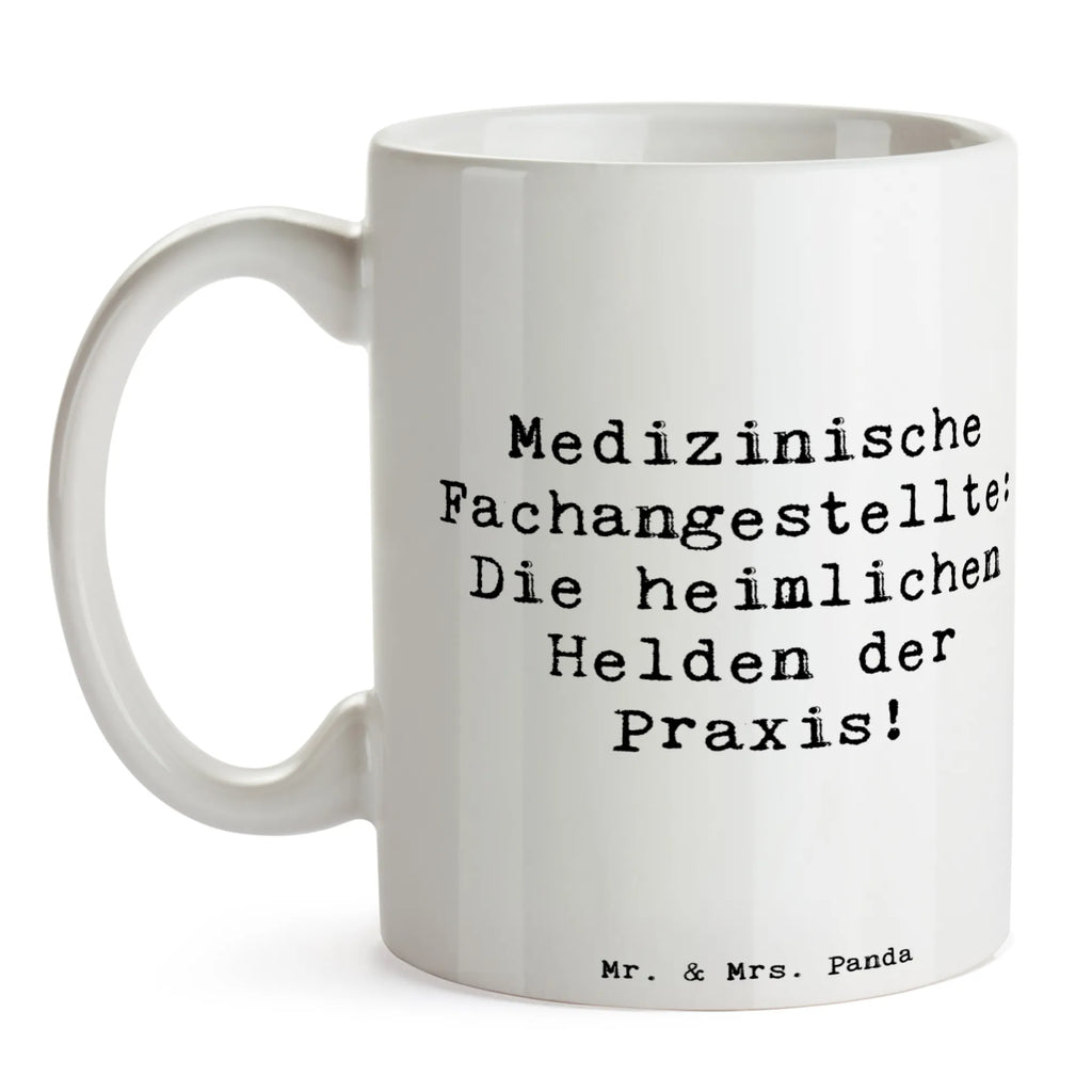 Tasse Spruch Medizinische Fachangestellte Helden Tasse, Kaffeetasse, Teetasse, Becher, Kaffeebecher, Teebecher, Keramiktasse, Porzellantasse, Büro Tasse, Geschenk Tasse, Tasse Sprüche, Tasse Motive, Kaffeetassen, Tasse bedrucken, Designer Tasse, Cappuccino Tassen, Schöne Teetassen, Beruf, Ausbildung, Jubiläum, Abschied, Rente, Kollege, Kollegin, Geschenk, Schenken, Arbeitskollege, Mitarbeiter, Firma, Danke, Dankeschön