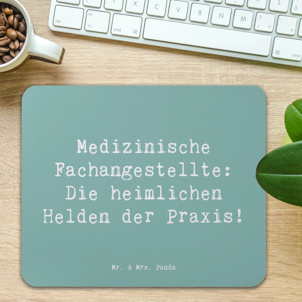 Mauspad Spruch Medizinische Fachangestellte Helden Mousepad, Computer zubehör, Büroausstattung, PC Zubehör, Arbeitszimmer, Mauspad, Einzigartiges Mauspad, Designer Mauspad, Mausunterlage, Mauspad Büro, Beruf, Ausbildung, Jubiläum, Abschied, Rente, Kollege, Kollegin, Geschenk, Schenken, Arbeitskollege, Mitarbeiter, Firma, Danke, Dankeschön