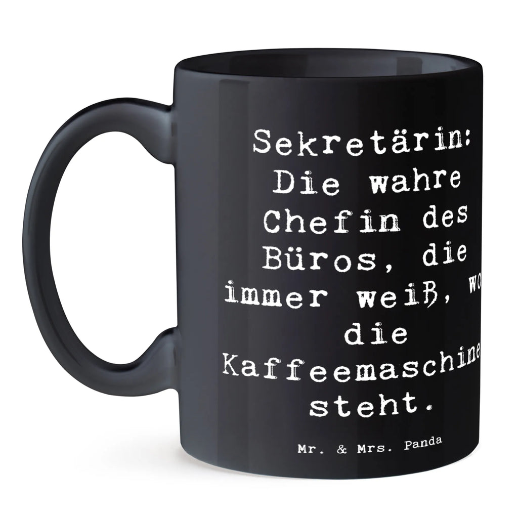 Tasse Spruch Sekretärin: Die wahre Chefin des Büros, die immer weiß, wo die Kaffeemaschine steht. Tasse, Kaffeetasse, Teetasse, Becher, Kaffeebecher, Teebecher, Keramiktasse, Porzellantasse, Büro Tasse, Geschenk Tasse, Tasse Sprüche, Tasse Motive, Kaffeetassen, Tasse bedrucken, Designer Tasse, Cappuccino Tassen, Schöne Teetassen, Beruf, Ausbildung, Jubiläum, Abschied, Rente, Kollege, Kollegin, Geschenk, Schenken, Arbeitskollege, Mitarbeiter, Firma, Danke, Dankeschön