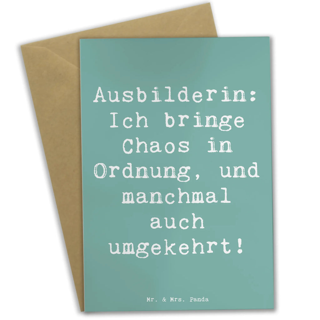 Grußkarte Spruch Ausbilderin: Ich bringe Chaos in Ordnung, und manchmal auch umgekehrt! Grußkarte, Klappkarte, Einladungskarte, Glückwunschkarte, Hochzeitskarte, Geburtstagskarte, Karte, Ansichtskarten, Beruf, Ausbildung, Jubiläum, Abschied, Rente, Kollege, Kollegin, Geschenk, Schenken, Arbeitskollege, Mitarbeiter, Firma, Danke, Dankeschön