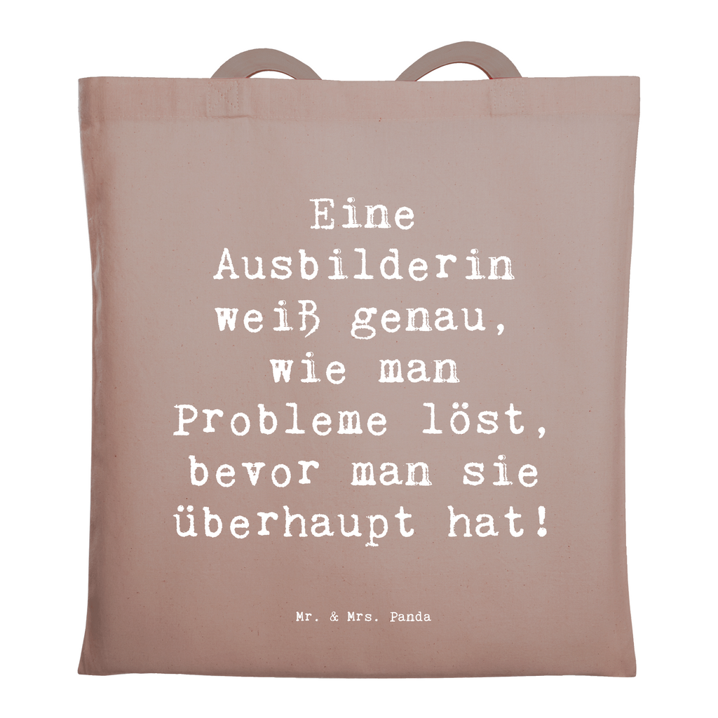 Tragetasche Spruch Eine Ausbilderin weiß genau, wie man Probleme löst, bevor man sie überhaupt hat! Beuteltasche, Beutel, Einkaufstasche, Jutebeutel, Stoffbeutel, Tasche, Shopper, Umhängetasche, Strandtasche, Schultertasche, Stofftasche, Tragetasche, Badetasche, Jutetasche, Einkaufstüte, Laptoptasche, Beruf, Ausbildung, Jubiläum, Abschied, Rente, Kollege, Kollegin, Geschenk, Schenken, Arbeitskollege, Mitarbeiter, Firma, Danke, Dankeschön