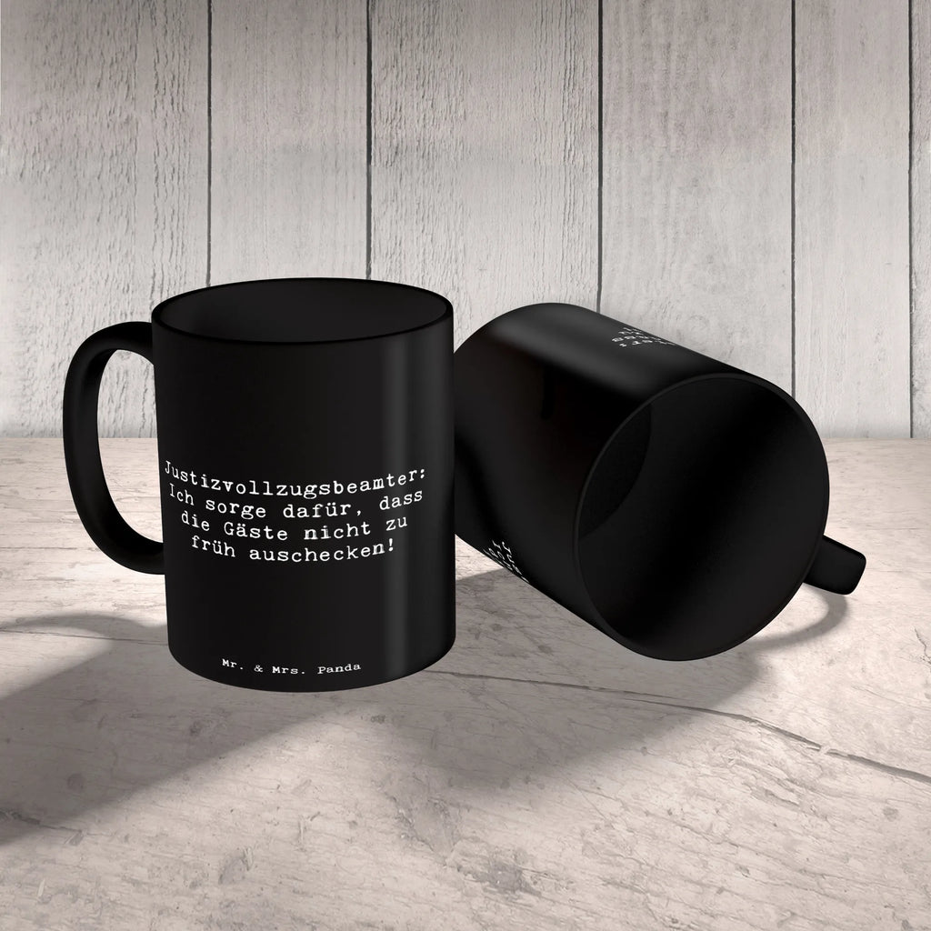 Mug Saying Justizvollzugsbeamter: Ich sorge dafür, dass die Gäste nicht zu früh auschecken! Tasse, Kaffeetasse, Teetasse, Becher, Kaffeebecher, Teebecher, Keramiktasse, Porzellantasse, Büro Tasse, Geschenk Tasse, Tasse Sprüche, Tasse Motive, Kaffeetassen, Tasse bedrucken, Designer Tasse, Cappuccino Tassen, Schöne Teetassen, Beruf, Ausbildung, Jubiläum, Abschied, Rente, Kollege, Kollegin, Geschenk, Schenken, Arbeitskollege, Mitarbeiter, Firma, Danke, Dankeschön