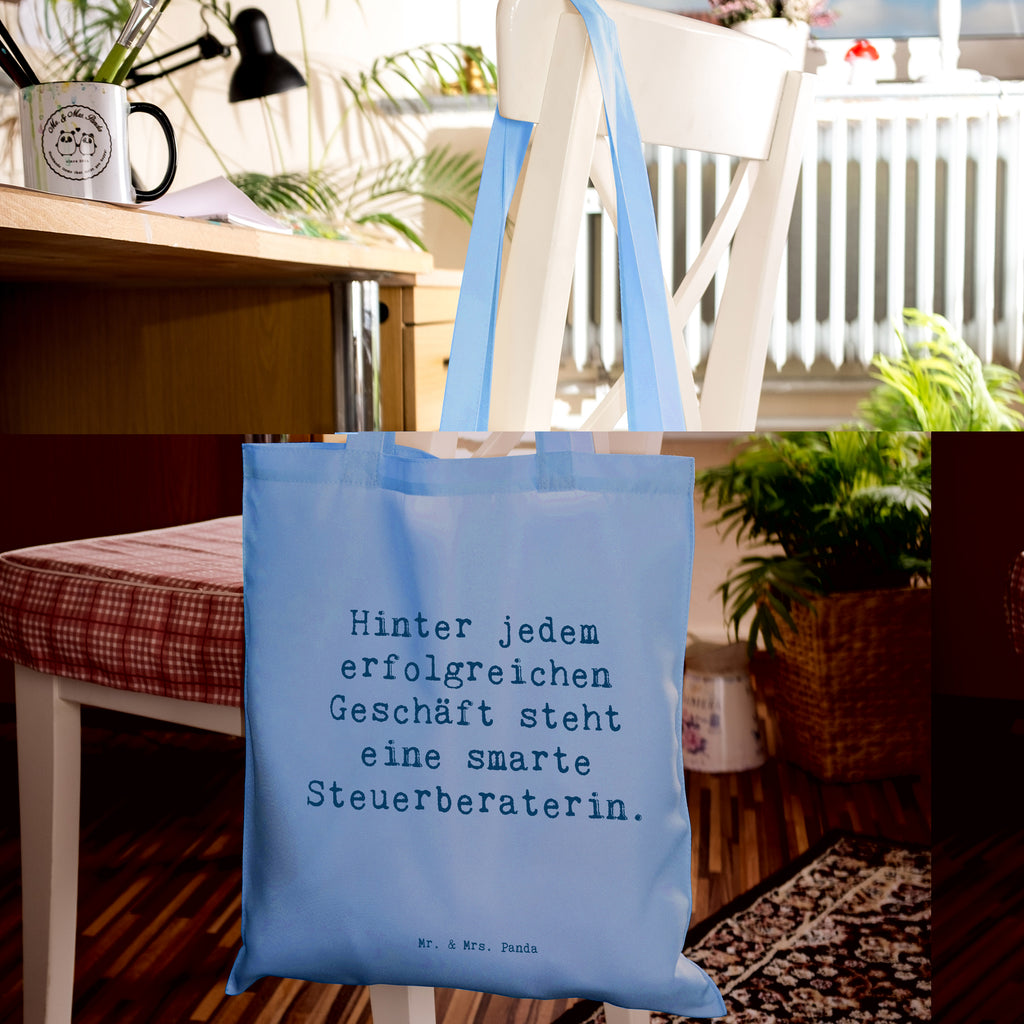 Tragetasche Spruch Hinter jedem erfolgreichen Geschäft steht eine smarte Steuerberaterin. Beuteltasche, Beutel, Einkaufstasche, Jutebeutel, Stoffbeutel, Tasche, Shopper, Umhängetasche, Strandtasche, Schultertasche, Stofftasche, Tragetasche, Badetasche, Jutetasche, Einkaufstüte, Laptoptasche, Beruf, Ausbildung, Jubiläum, Abschied, Rente, Kollege, Kollegin, Geschenk, Schenken, Arbeitskollege, Mitarbeiter, Firma, Danke, Dankeschön