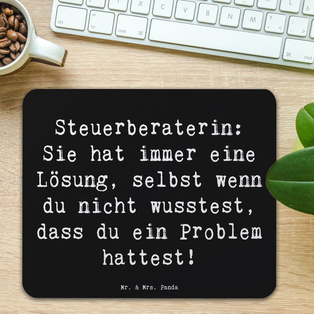 Mauspad Spruch Steuerberaterin: Sie hat immer eine Lösung, selbst wenn du nicht wusstest, dass du ein Problem hattest! Mousepad, Computer zubehör, Büroausstattung, PC Zubehör, Arbeitszimmer, Mauspad, Einzigartiges Mauspad, Designer Mauspad, Mausunterlage, Mauspad Büro, Beruf, Ausbildung, Jubiläum, Abschied, Rente, Kollege, Kollegin, Geschenk, Schenken, Arbeitskollege, Mitarbeiter, Firma, Danke, Dankeschön