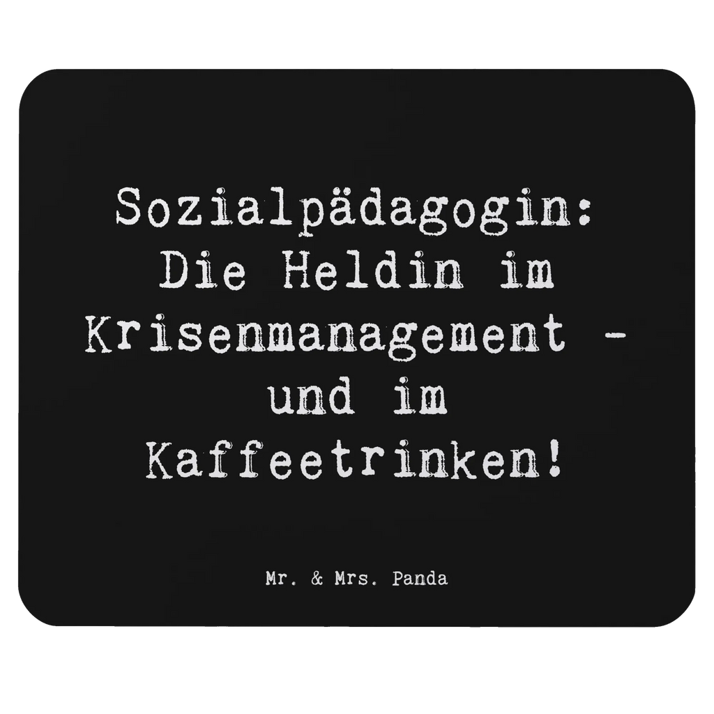 Mauspad Spruch Sozialpädagogin: Die Heldin im Krisenmanagement - und im Kaffeetrinken! Mousepad, Computer zubehör, Büroausstattung, PC Zubehör, Arbeitszimmer, Mauspad, Einzigartiges Mauspad, Designer Mauspad, Mausunterlage, Mauspad Büro, Beruf, Ausbildung, Jubiläum, Abschied, Rente, Kollege, Kollegin, Geschenk, Schenken, Arbeitskollege, Mitarbeiter, Firma, Danke, Dankeschön