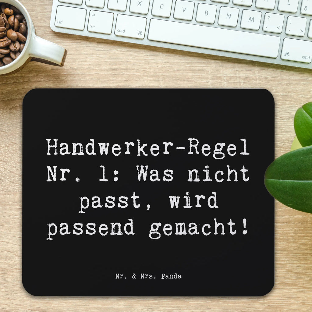 Mauspad Spruch Handwerker-Regel Nr. 1: Was nicht passt, wird passend gemacht! Mousepad, Computer zubehör, Büroausstattung, PC Zubehör, Arbeitszimmer, Mauspad, Einzigartiges Mauspad, Designer Mauspad, Mausunterlage, Mauspad Büro, Beruf, Ausbildung, Jubiläum, Abschied, Rente, Kollege, Kollegin, Geschenk, Schenken, Arbeitskollege, Mitarbeiter, Firma, Danke, Dankeschön