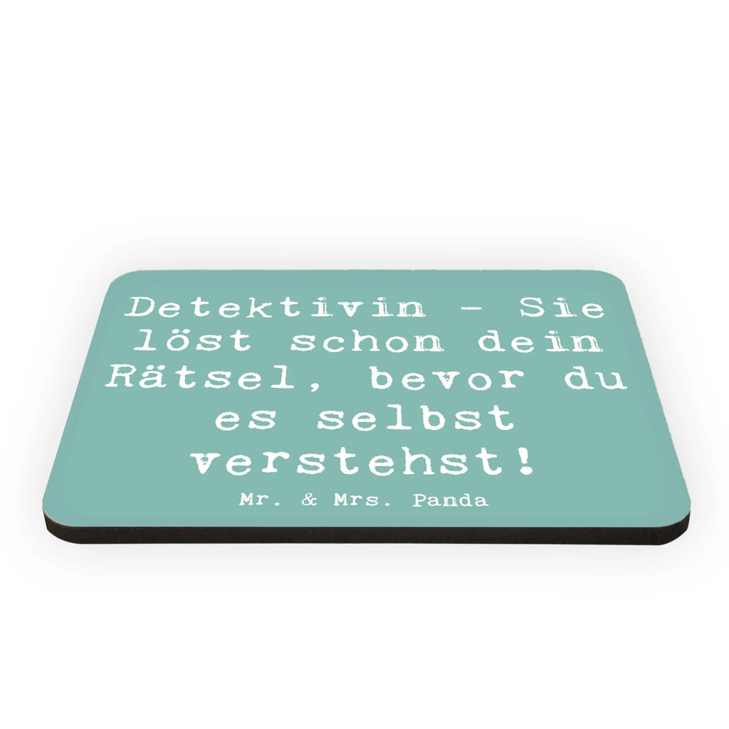 Magnet Spruch Detektivin - Sie löst schon dein Rätsel, bevor du es selbst verstehst! Kühlschrankmagnet, Pinnwandmagnet, Souvenir Magnet, Motivmagnete, Dekomagnet, Whiteboard Magnet, Notiz Magnet, Kühlschrank Dekoration, Beruf, Ausbildung, Jubiläum, Abschied, Rente, Kollege, Kollegin, Geschenk, Schenken, Arbeitskollege, Mitarbeiter, Firma, Danke, Dankeschön