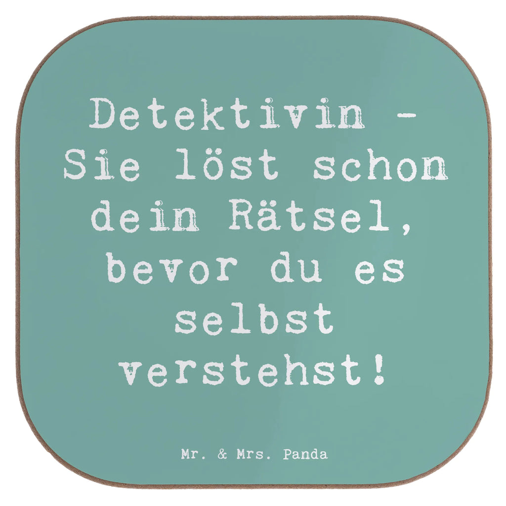 Untersetzer Spruch Detektivin - Sie löst schon dein Rätsel, bevor du es selbst verstehst! Untersetzer, Bierdeckel, Glasuntersetzer, Untersetzer Gläser, Getränkeuntersetzer, Untersetzer aus Holz, Untersetzer für Gläser, Korkuntersetzer, Untersetzer Holz, Holzuntersetzer, Tassen Untersetzer, Untersetzer Design, Beruf, Ausbildung, Jubiläum, Abschied, Rente, Kollege, Kollegin, Geschenk, Schenken, Arbeitskollege, Mitarbeiter, Firma, Danke, Dankeschön