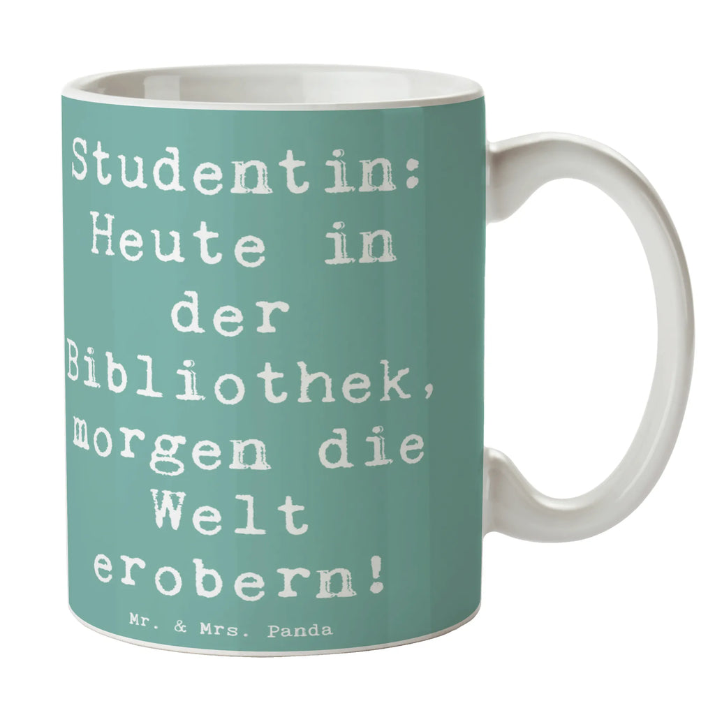 Tasse Spruch Studentin: Heute in der Bibliothek, morgen die Welt erobern! Tasse, Kaffeetasse, Teetasse, Becher, Kaffeebecher, Teebecher, Keramiktasse, Porzellantasse, Büro Tasse, Geschenk Tasse, Tasse Sprüche, Tasse Motive, Kaffeetassen, Tasse bedrucken, Designer Tasse, Cappuccino Tassen, Schöne Teetassen, Beruf, Ausbildung, Jubiläum, Abschied, Rente, Kollege, Kollegin, Geschenk, Schenken, Arbeitskollege, Mitarbeiter, Firma, Danke, Dankeschön