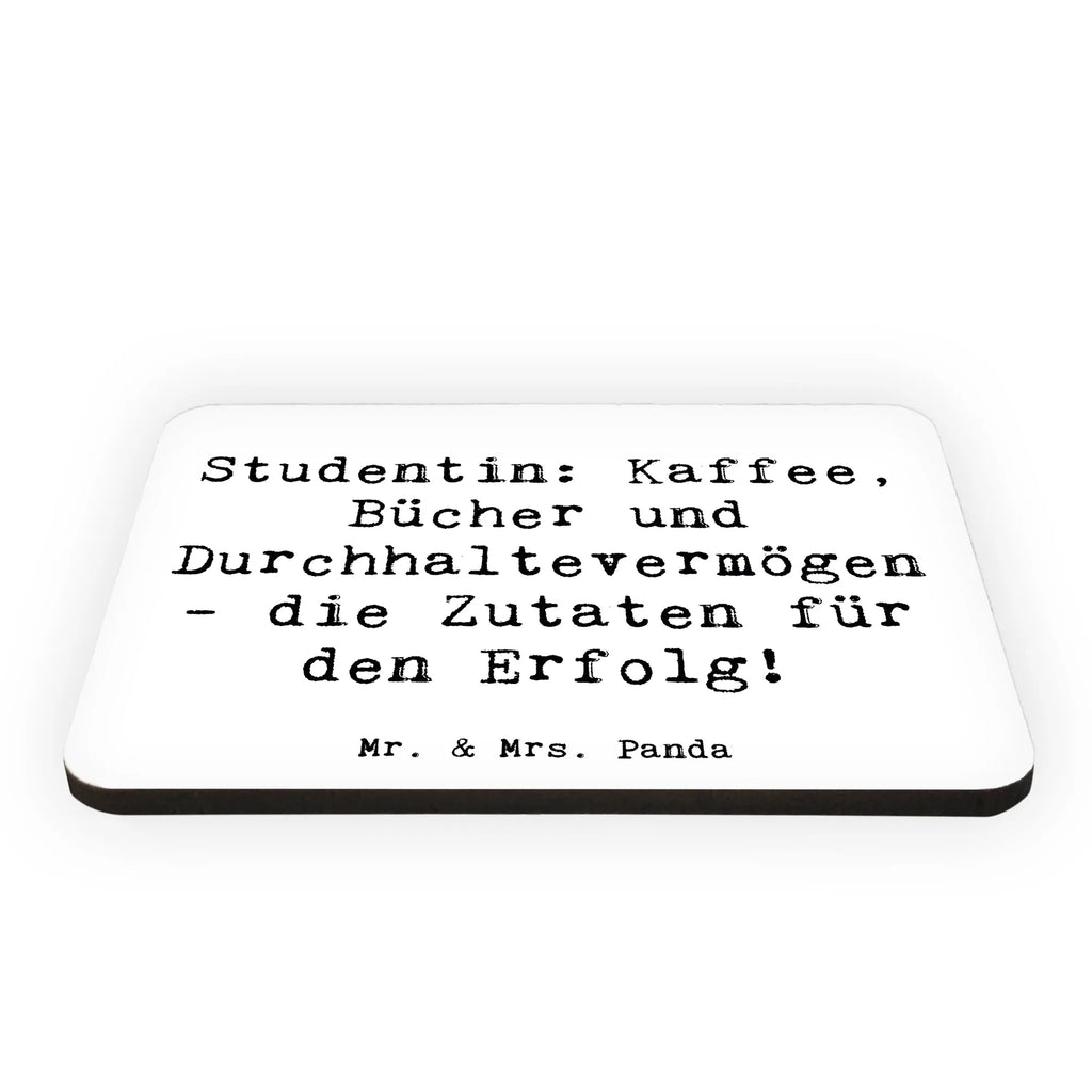 Magnet Spruch Studentin: Kaffee, Bücher und Durchhaltevermögen - die Zutaten für den Erfolg! Kühlschrankmagnet, Pinnwandmagnet, Souvenir Magnet, Motivmagnete, Dekomagnet, Whiteboard Magnet, Notiz Magnet, Kühlschrank Dekoration, Beruf, Ausbildung, Jubiläum, Abschied, Rente, Kollege, Kollegin, Geschenk, Schenken, Arbeitskollege, Mitarbeiter, Firma, Danke, Dankeschön