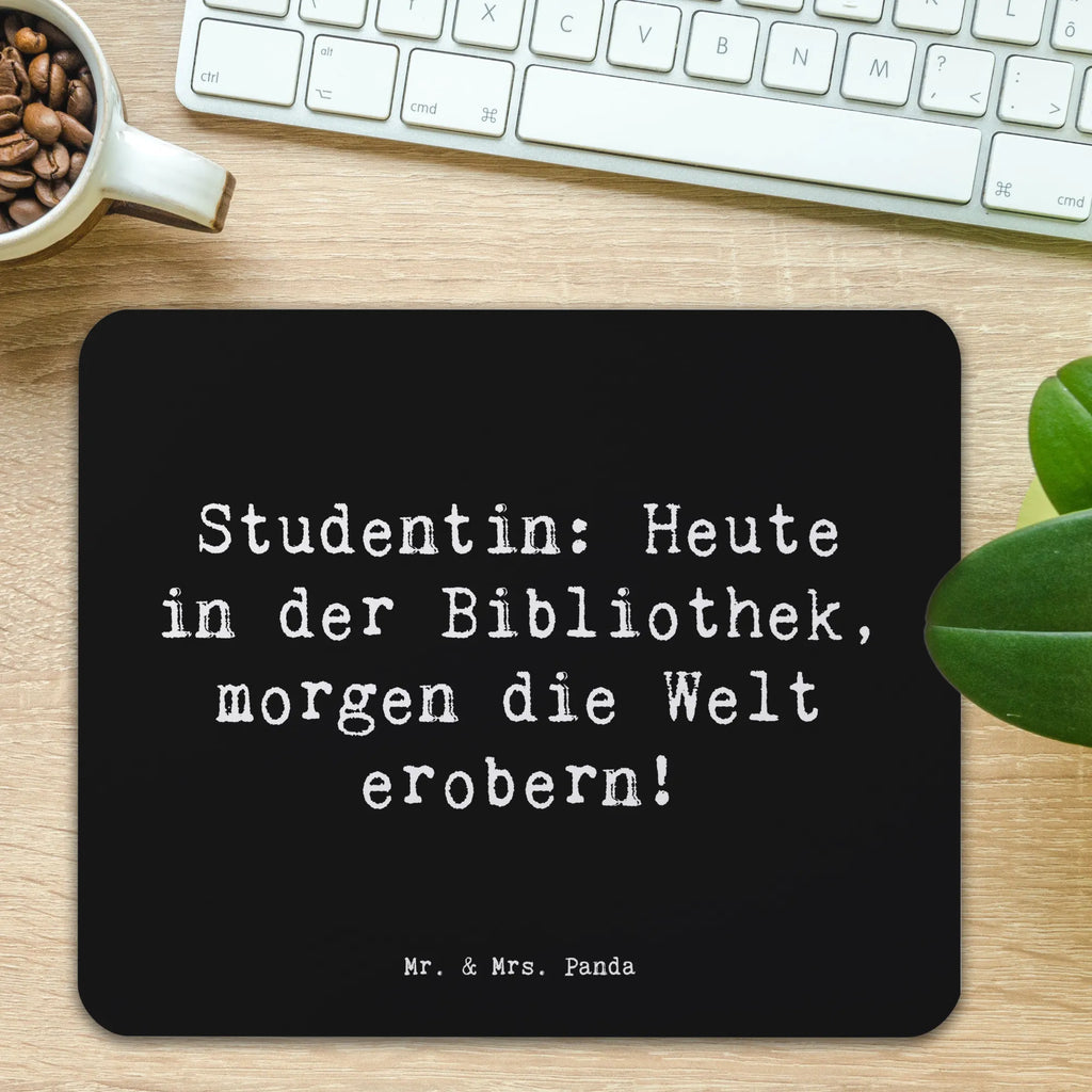 Mauspad Spruch Studentin: Heute in der Bibliothek, morgen die Welt erobern! Mousepad, Computer zubehör, Büroausstattung, PC Zubehör, Arbeitszimmer, Mauspad, Einzigartiges Mauspad, Designer Mauspad, Mausunterlage, Mauspad Büro, Beruf, Ausbildung, Jubiläum, Abschied, Rente, Kollege, Kollegin, Geschenk, Schenken, Arbeitskollege, Mitarbeiter, Firma, Danke, Dankeschön