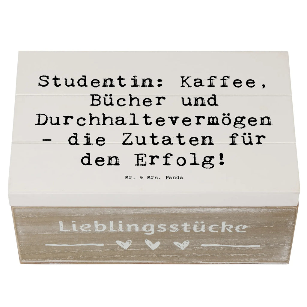 Holzkiste Spruch Studentin: Kaffee, Bücher und Durchhaltevermögen - die Zutaten für den Erfolg! Holzkiste, Kiste, Schatzkiste, Truhe, Schatulle, XXL, Erinnerungsbox, Erinnerungskiste, Dekokiste, Aufbewahrungsbox, Geschenkbox, Geschenkdose, Beruf, Ausbildung, Jubiläum, Abschied, Rente, Kollege, Kollegin, Geschenk, Schenken, Arbeitskollege, Mitarbeiter, Firma, Danke, Dankeschön