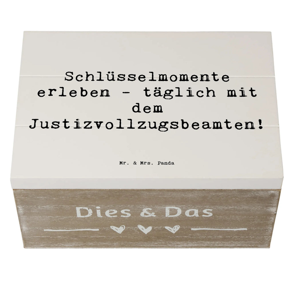 Holzkiste Spruch Schlüsselmomente erleben - täglich mit dem Justizvollzugsbeamten! Holzkiste, Kiste, Schatzkiste, Truhe, Schatulle, XXL, Erinnerungsbox, Erinnerungskiste, Dekokiste, Aufbewahrungsbox, Geschenkbox, Geschenkdose, Beruf, Ausbildung, Jubiläum, Abschied, Rente, Kollege, Kollegin, Geschenk, Schenken, Arbeitskollege, Mitarbeiter, Firma, Danke, Dankeschön