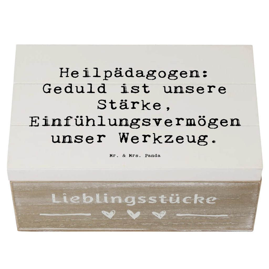 Holzkiste Spruch Heilpädagogin Geduld Holzkiste, Kiste, Schatzkiste, Truhe, Schatulle, XXL, Erinnerungsbox, Erinnerungskiste, Dekokiste, Aufbewahrungsbox, Geschenkbox, Geschenkdose, Beruf, Ausbildung, Jubiläum, Abschied, Rente, Kollege, Kollegin, Geschenk, Schenken, Arbeitskollege, Mitarbeiter, Firma, Danke, Dankeschön